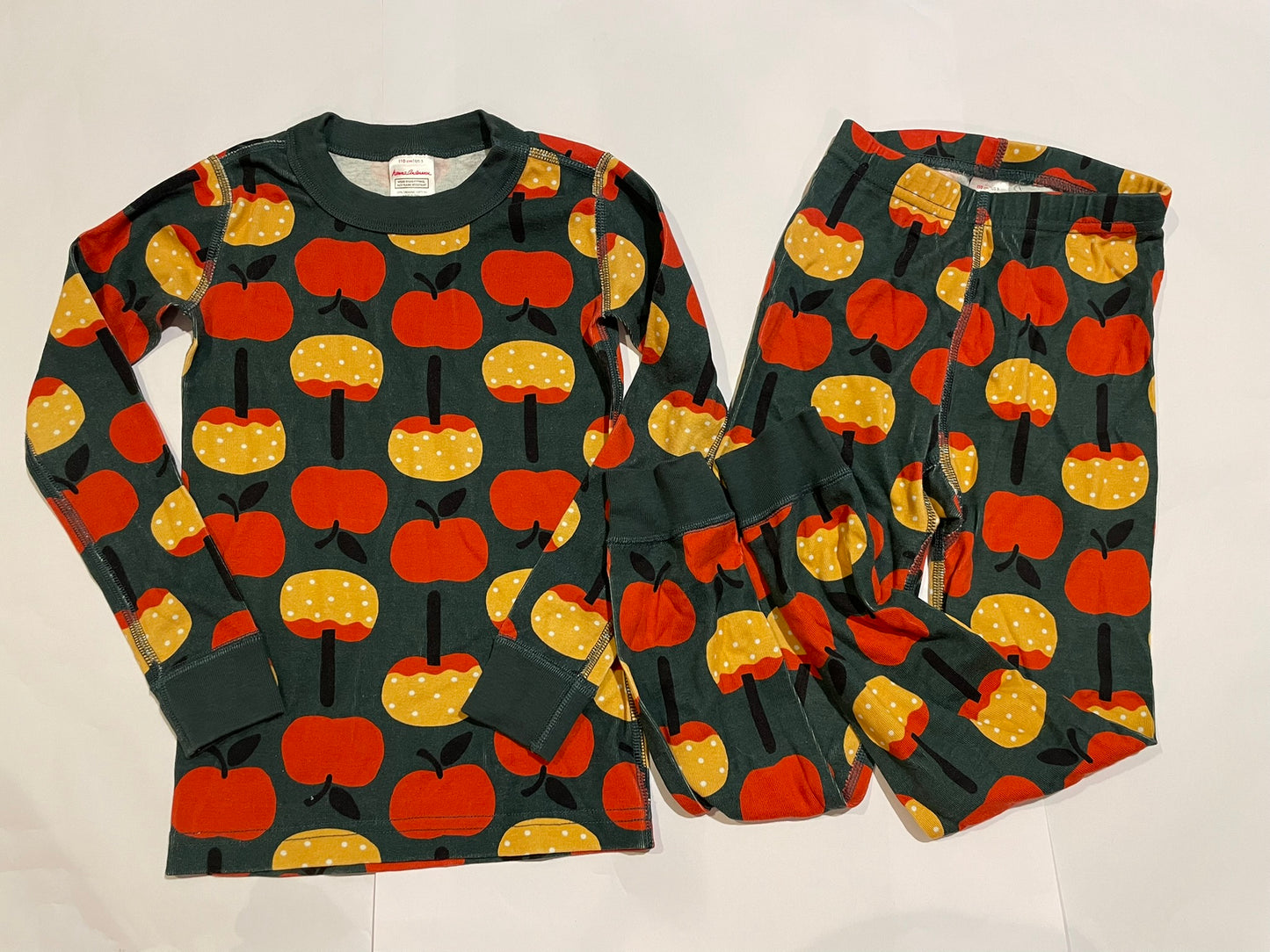 #126 Hanna Andersson Caramel Apples 110 (5T) LJ Jammies GUC