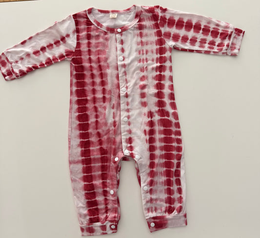 #117, Girls 2T/size 100, Boutique Red tie dye print romper, EUC