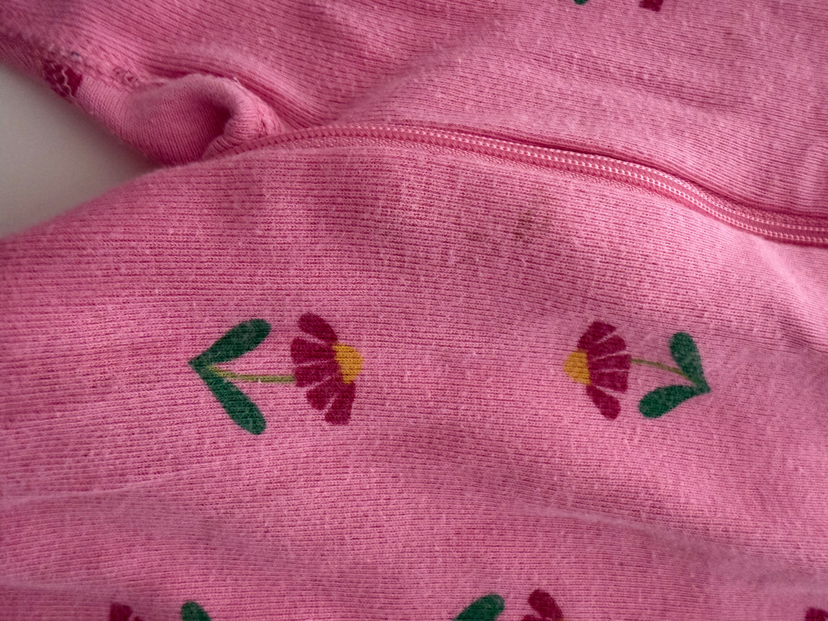 #117, Girls 24M/size 80, Hanna Andersson pink flower zip up pajamas, GUC