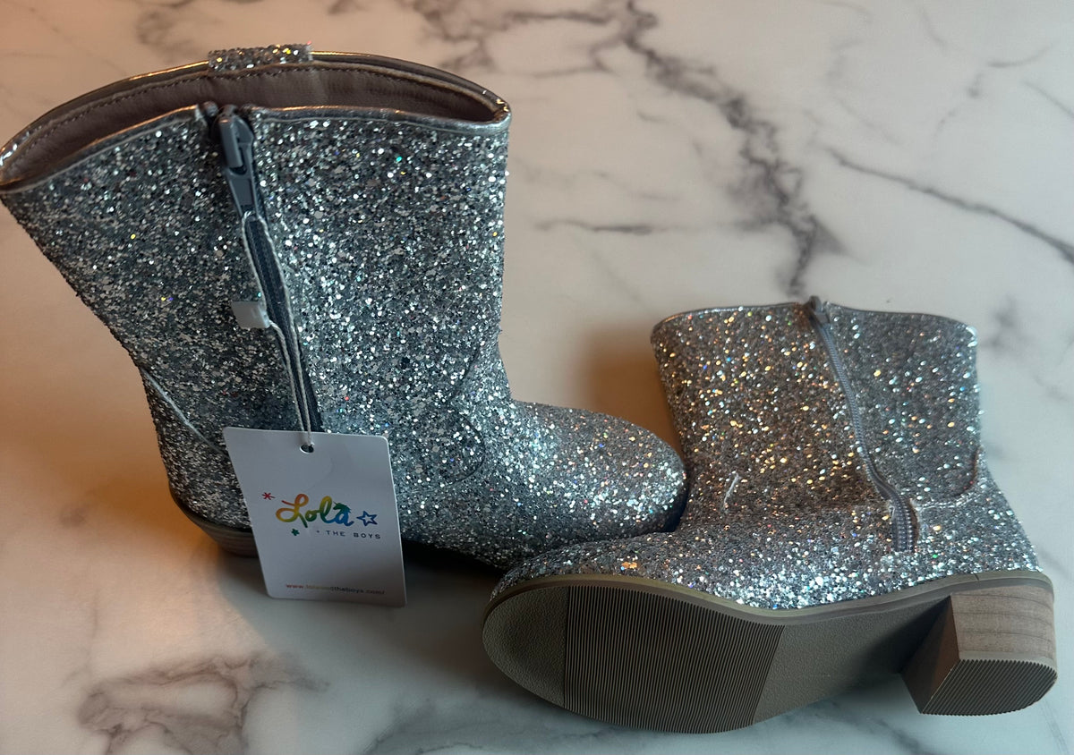 Seller #58 Girls NWT Lola & the Boys glitter cowboy boots size 32