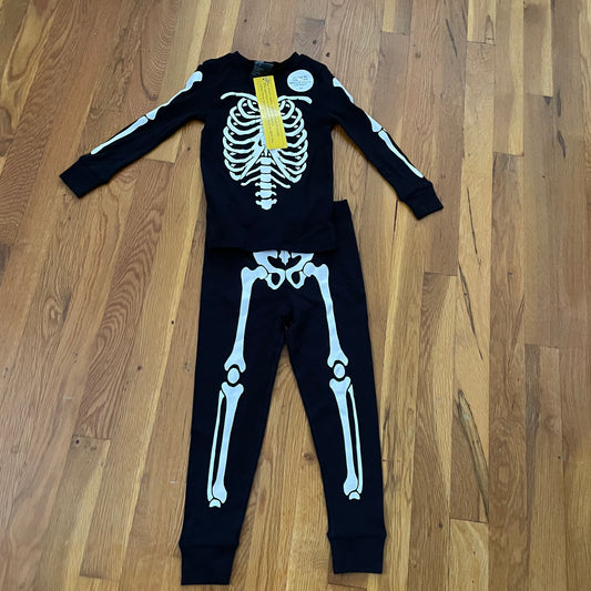 #116 New H&M Halloween Skelton pajamas 5