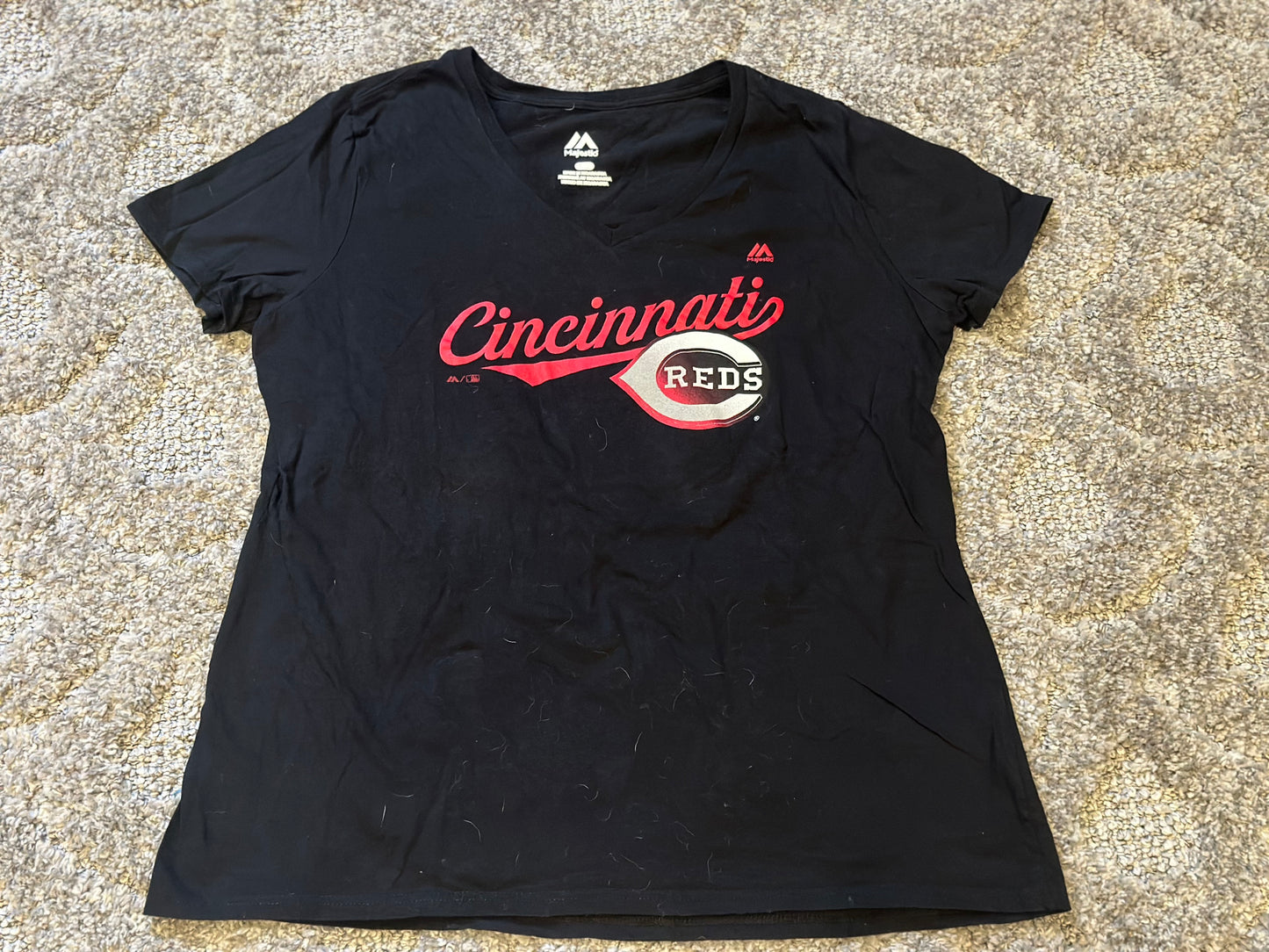 #82B Reds Shirt - Women's Large