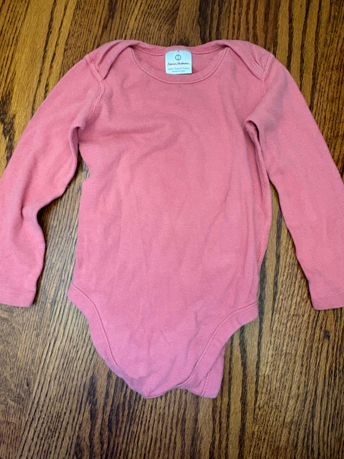 #34 Hanna Andersson 24m Onsie