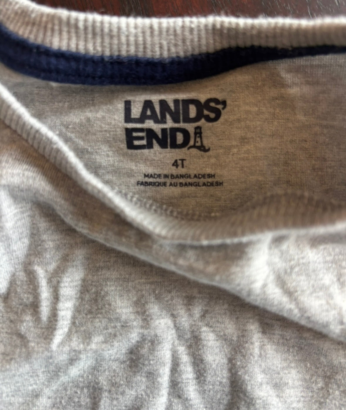 #44 Like New Lands' End Boys LS shirt size 4T