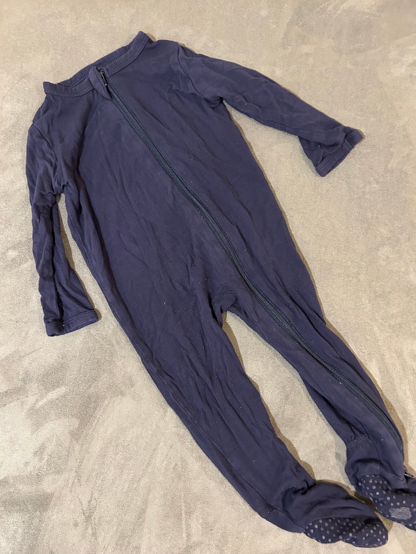 Seller 128 - REDUCED Kyte Baby Navy Blue Footed Zippie 6-12 Months