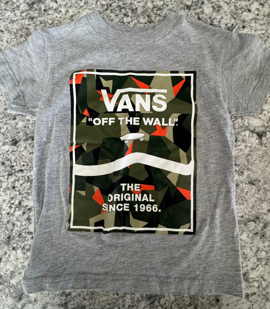 #107 Vans tshirt 2T