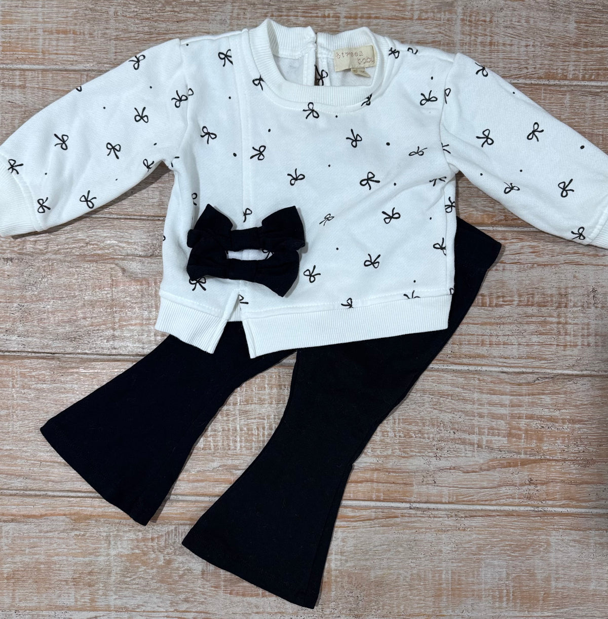 #108 Btween Baby Bow Sweatshirt Flare Legging Set 3-6M