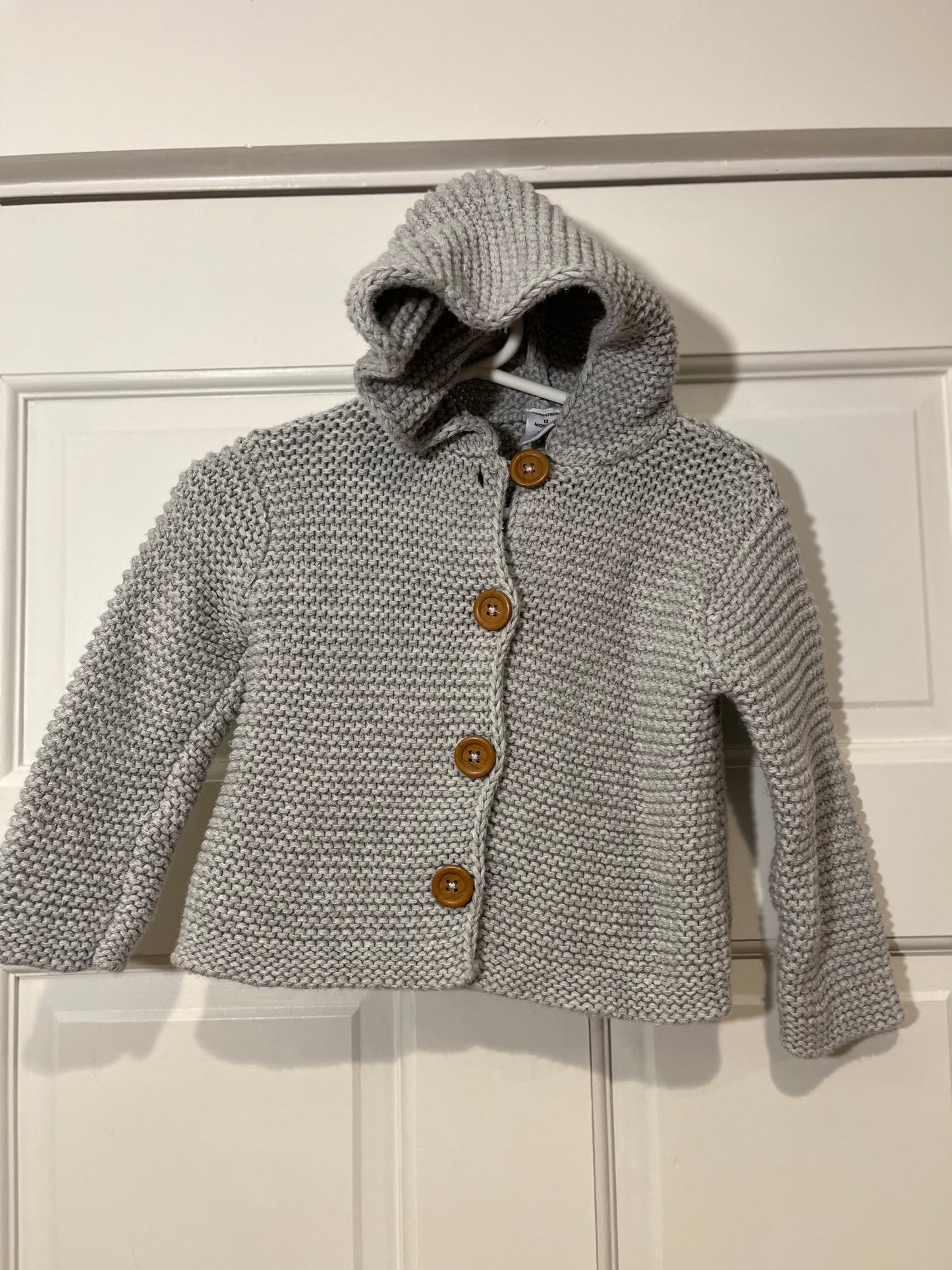 Girls Size 12 mo Girl Boy Nordstrom Gray Knit Hooded 4 button sweater  PPU Evendale 45241