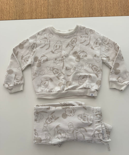 #117, Boys 5, Gap Disney beige sweatsuit, Mickey, Donald and Goofy, GUC