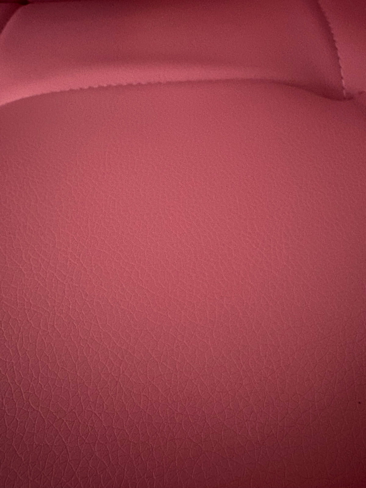 #34 New pink desk chair