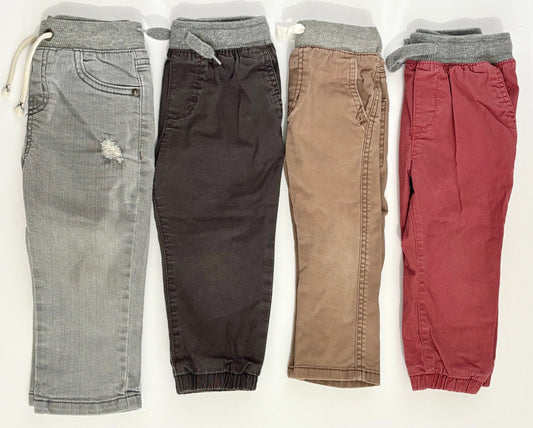 #132 - Lot of 4 Pairs of Boy's Pants - Size 18M