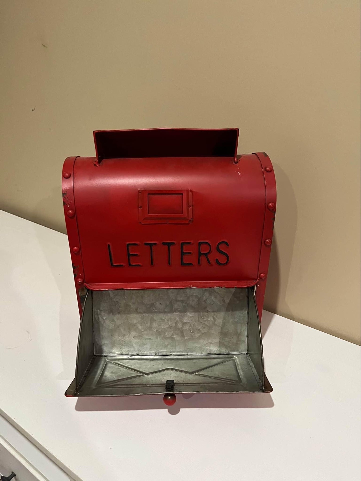 3b Play Mailbox perfect for letters to North Pole