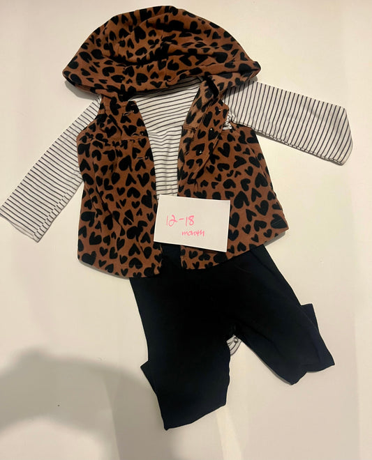 #32 Girls 12-18 month fleece heart vest outfit  *reduced*