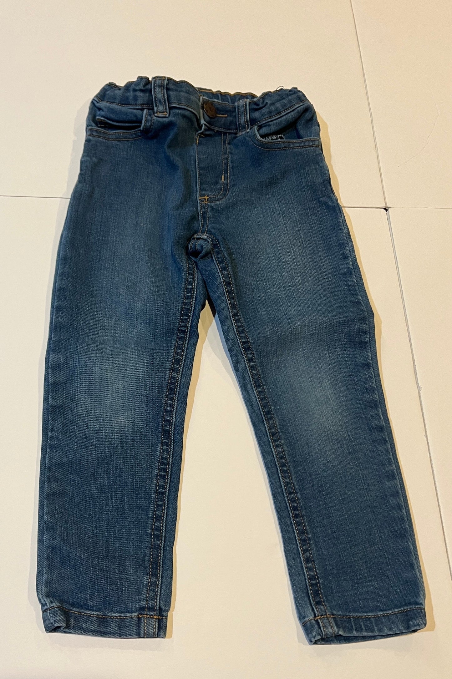 #180 Girls 4 Set of Pants - Leopard Jeans and Jean
