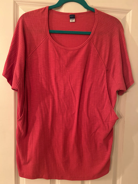 Seller 128 - Old Navy L Maternity and Nursing Top