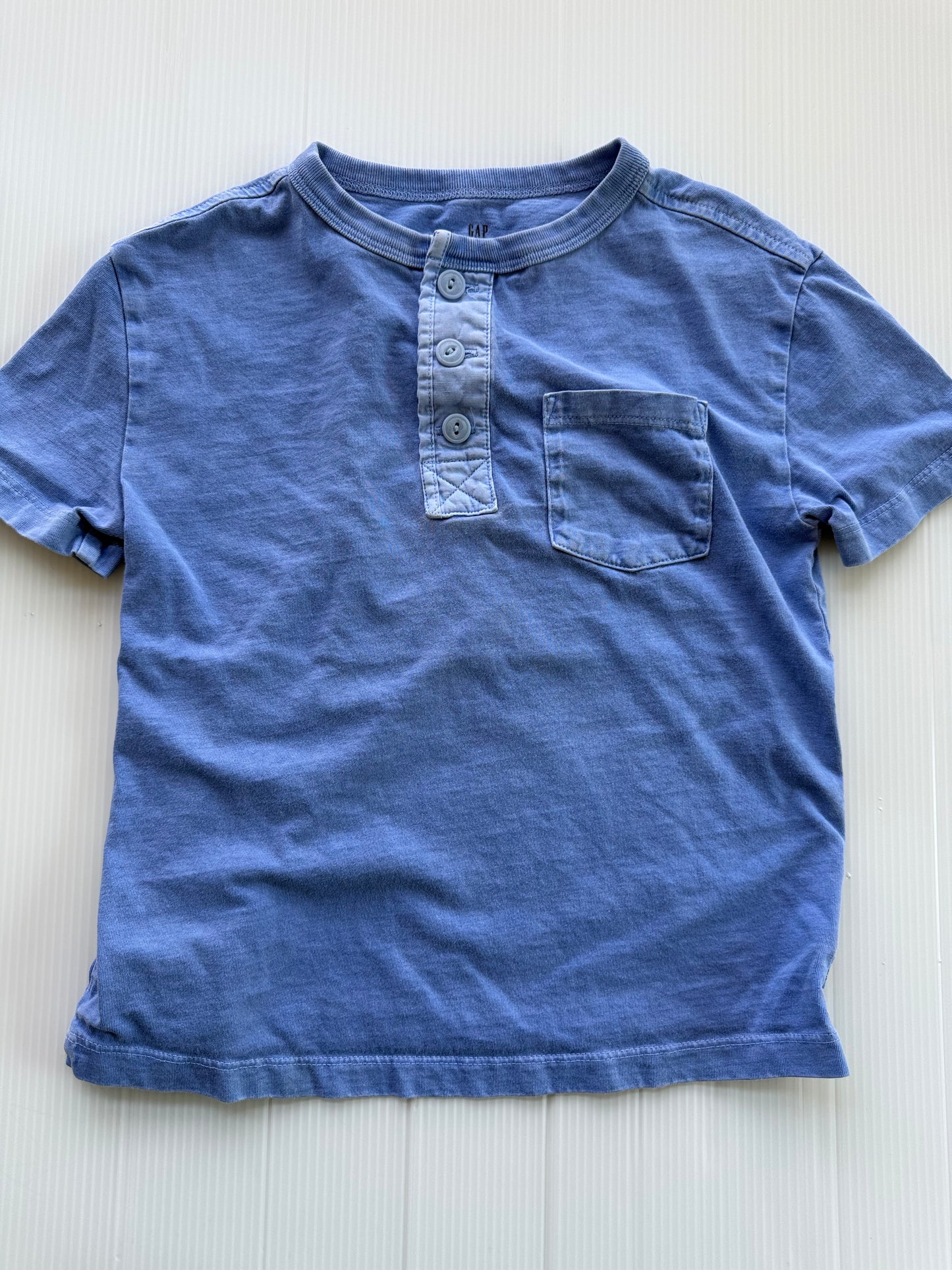 #167 Gap Boys Blue Henley Tee - XS