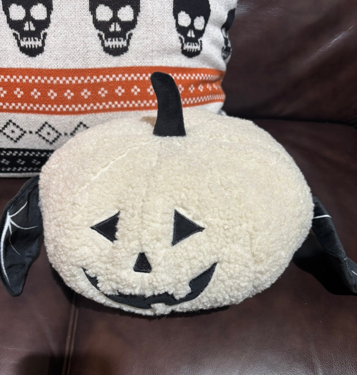 #44 Halloween pillow bundle