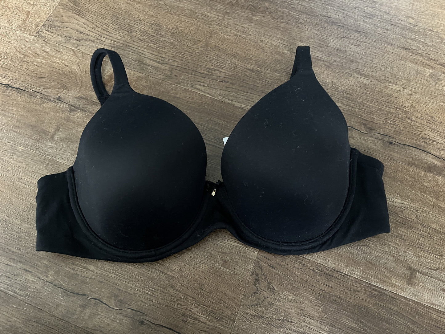 #124 NWT Soma Embraceable Perfect Coverage Black Women's Bra Size 40C