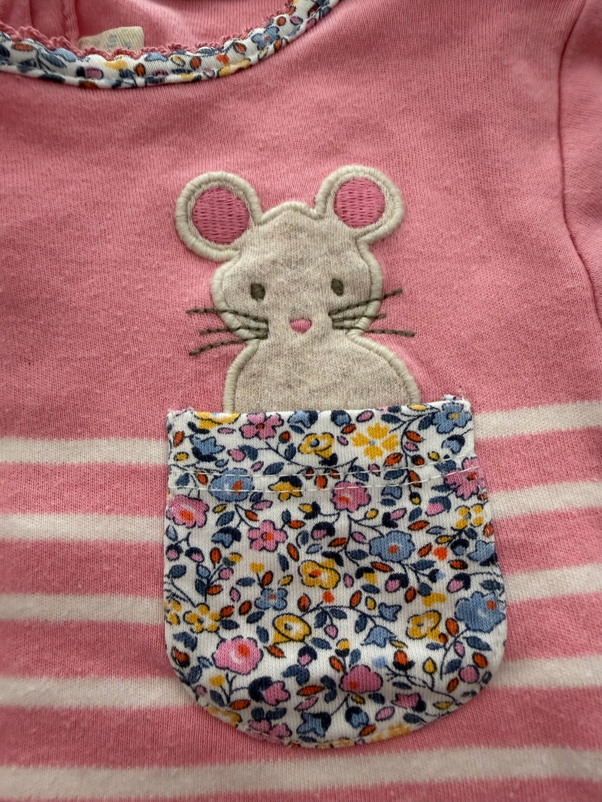#117, Girls 4T, JoJo Maman Bebe pink striped mouse shirt, GUC