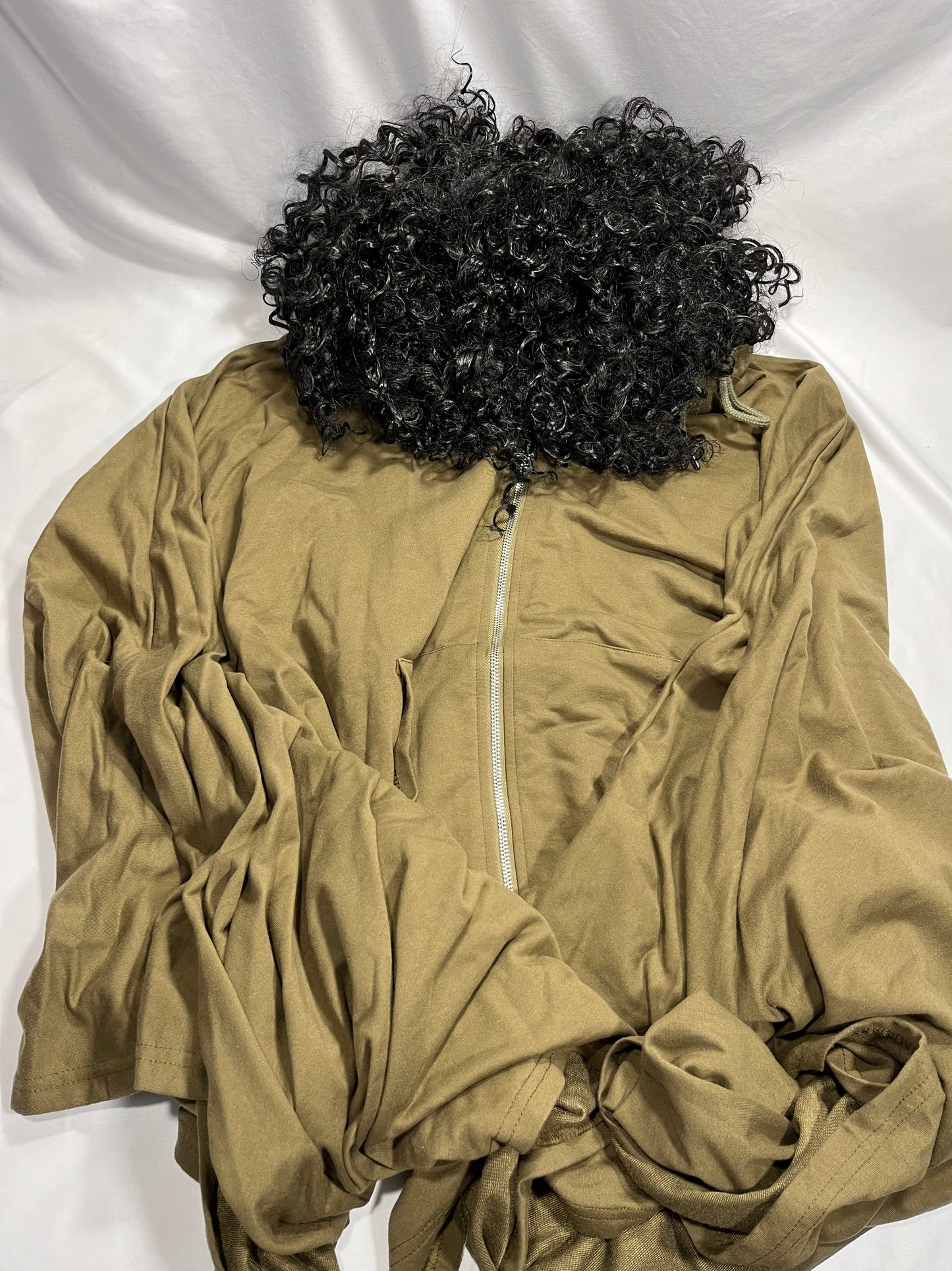 Reduced 100B Bruno costume Men/women’s medium poncho and wig