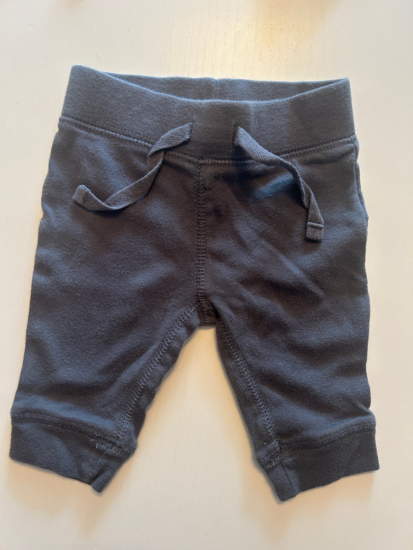 #63 baby pant bundle size 0-3 months