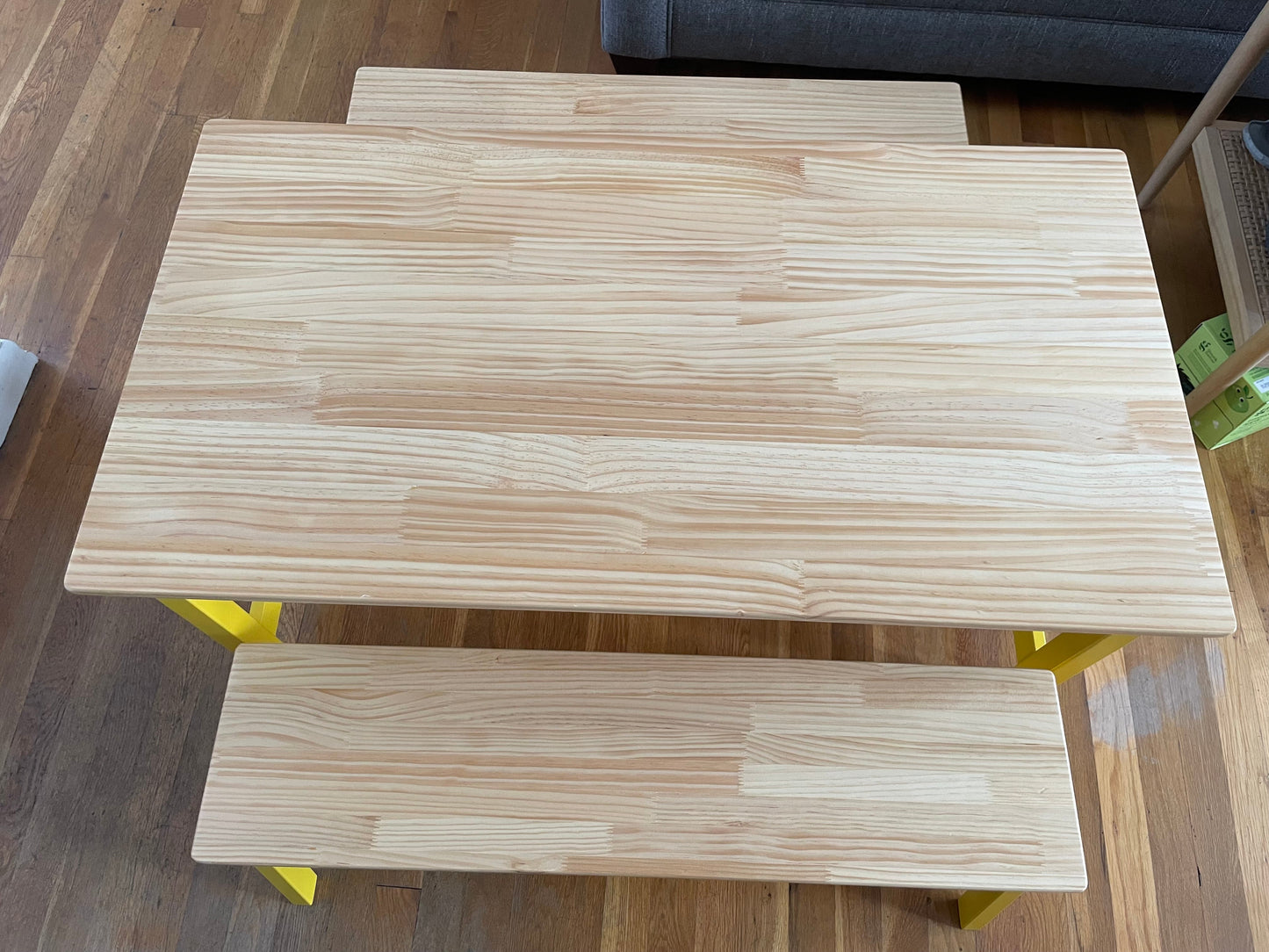 #116 Toddler indoor picnic table