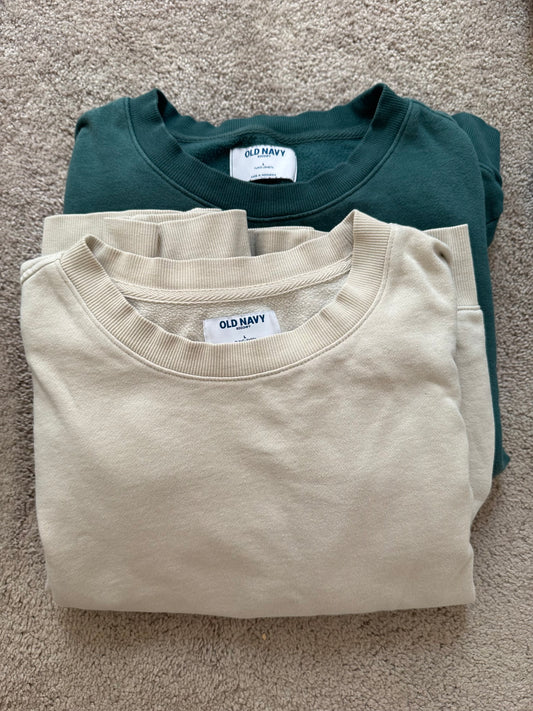 #107 Old Navy Basic Crewneck size M (set of 2)