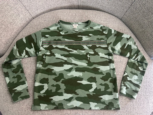#77 EUC Girls Camo Long-Sleeve, Size Large