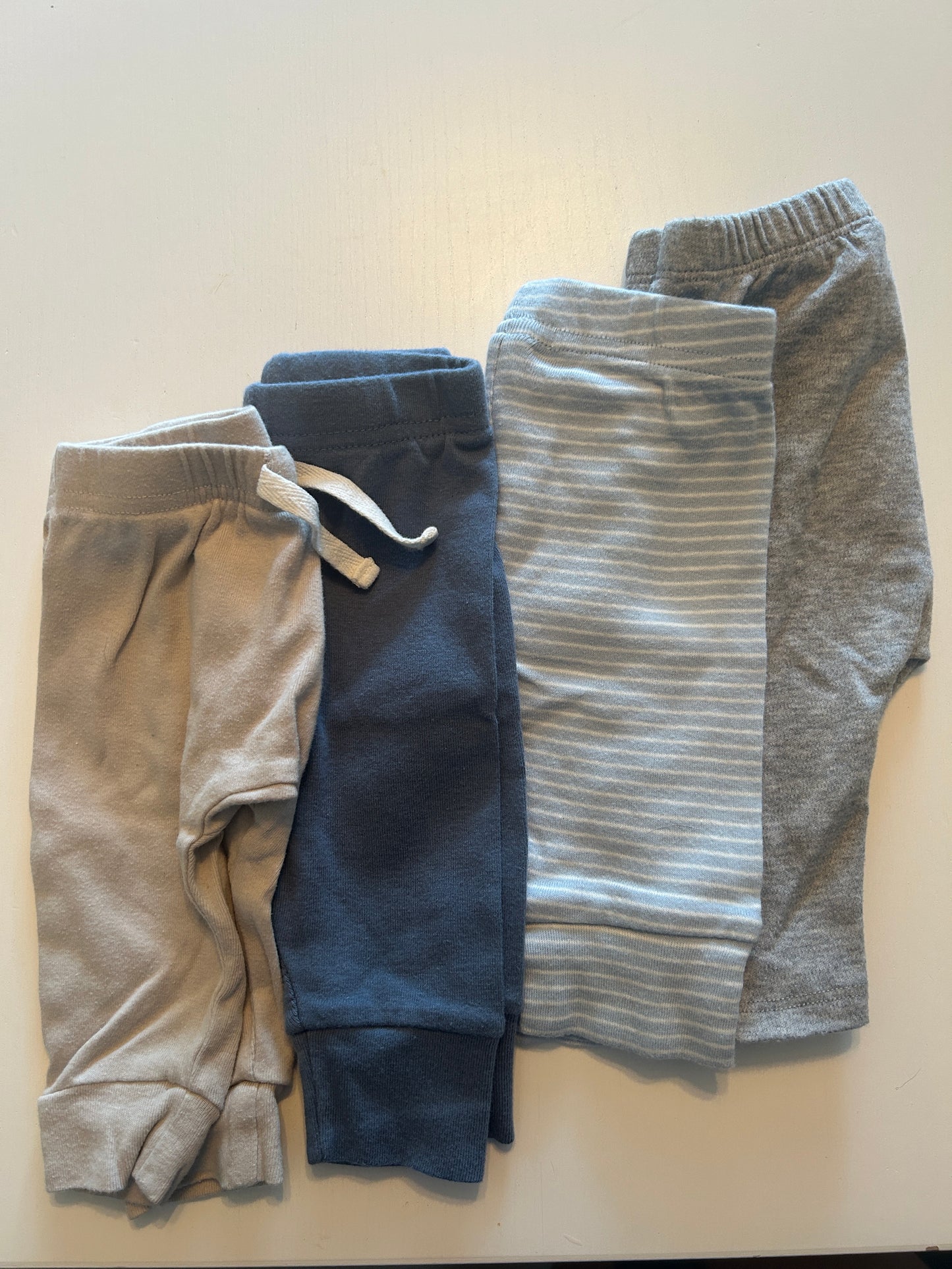 #63 baby pant bundle size 0-3 months