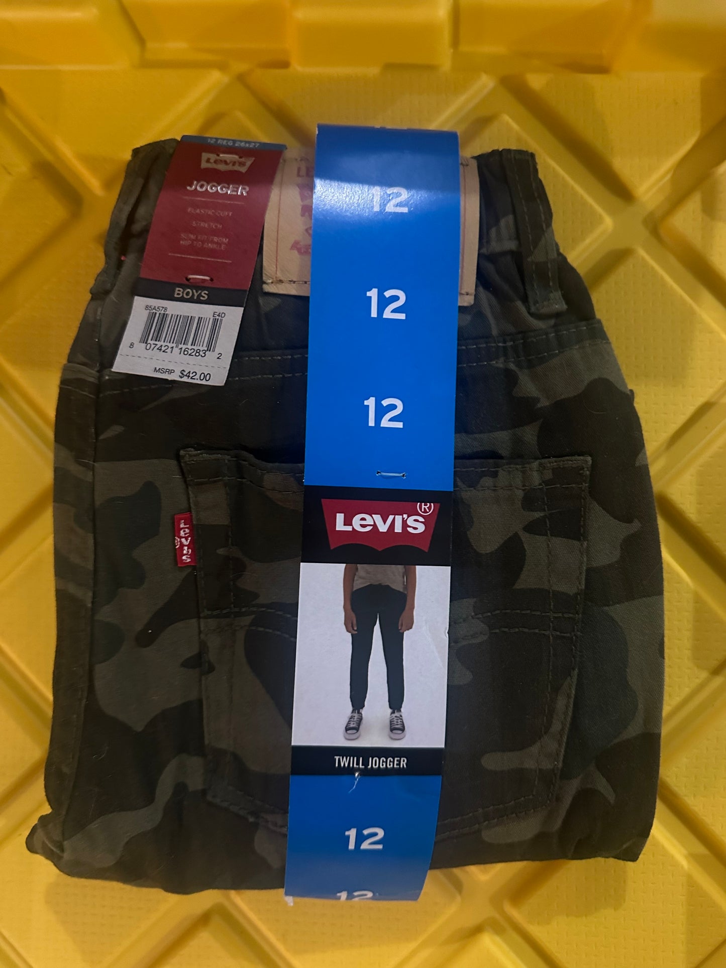 #77 NWT Camo Levi Joggers, Boys Size 12 Regular (Pair 1)