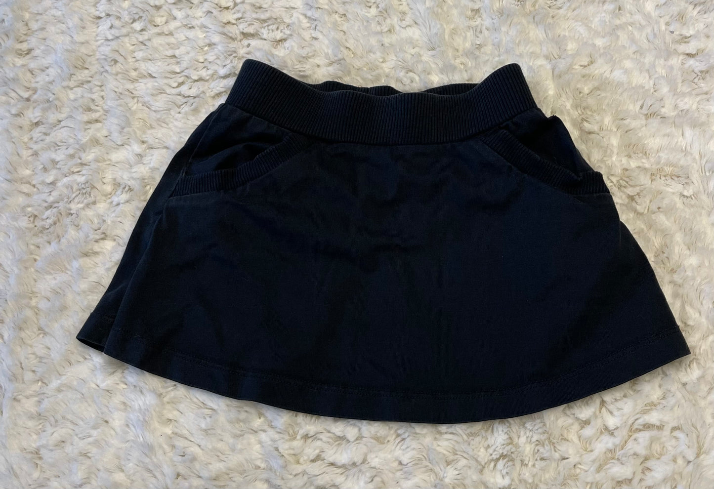 3T Hanna Andersson black skirt with pockets vguc