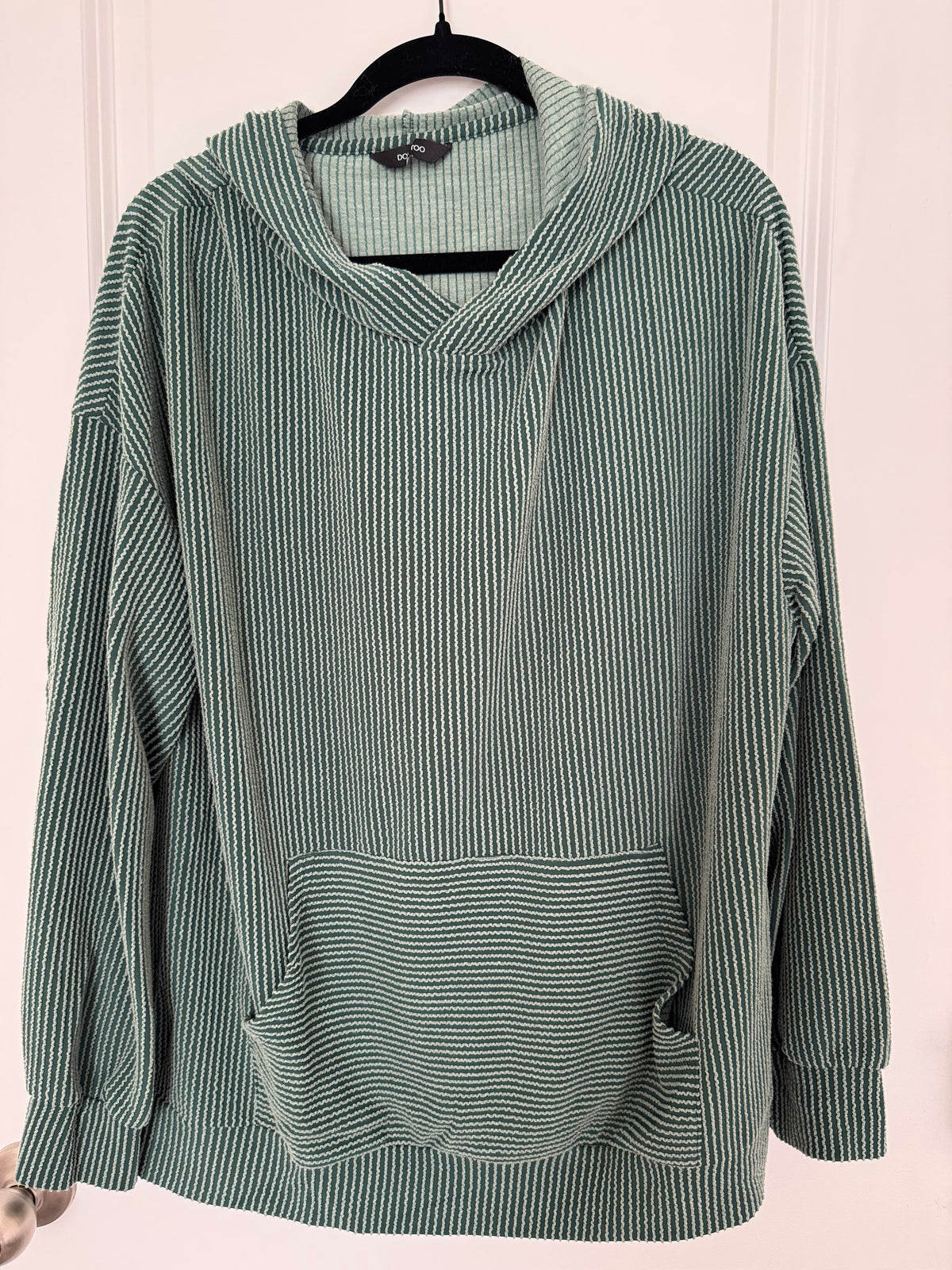 #107 Hoodie size M