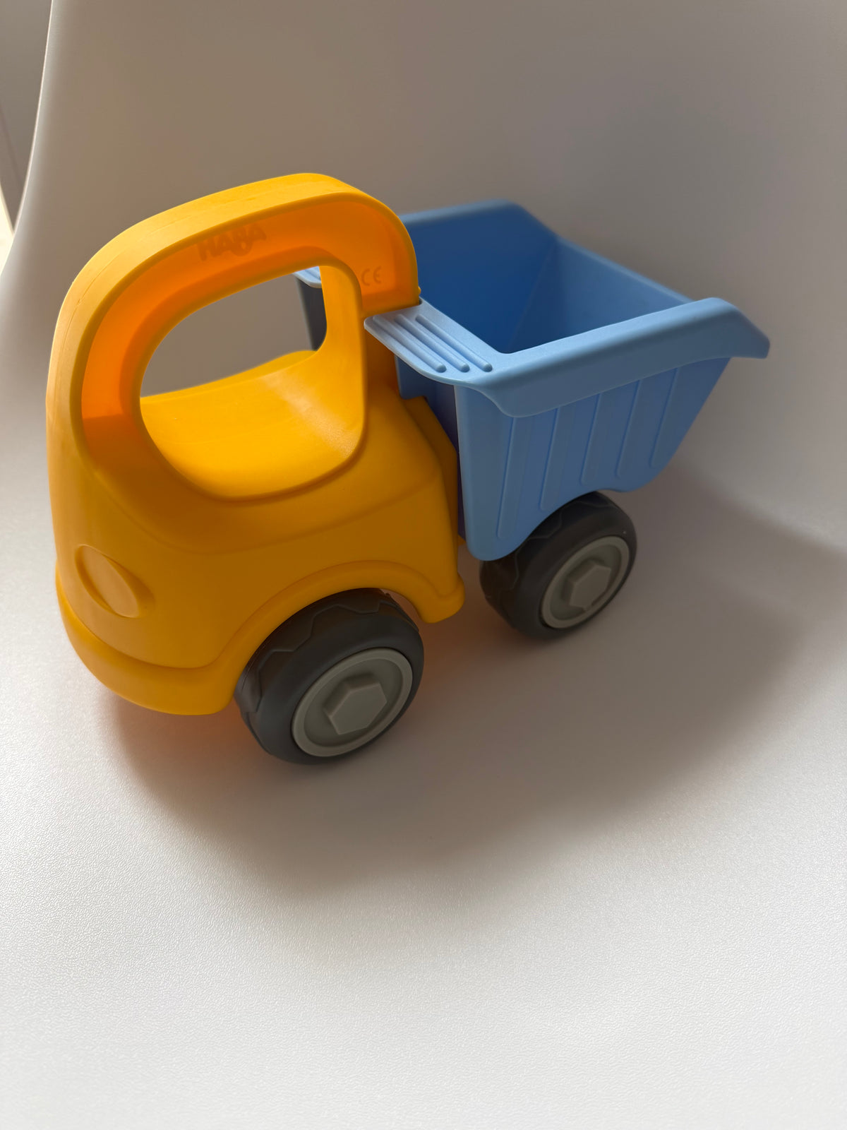 #117, Haba dump truck, EUC