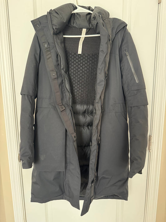 #107 Lululemon Snow Warrior Parka size 8
