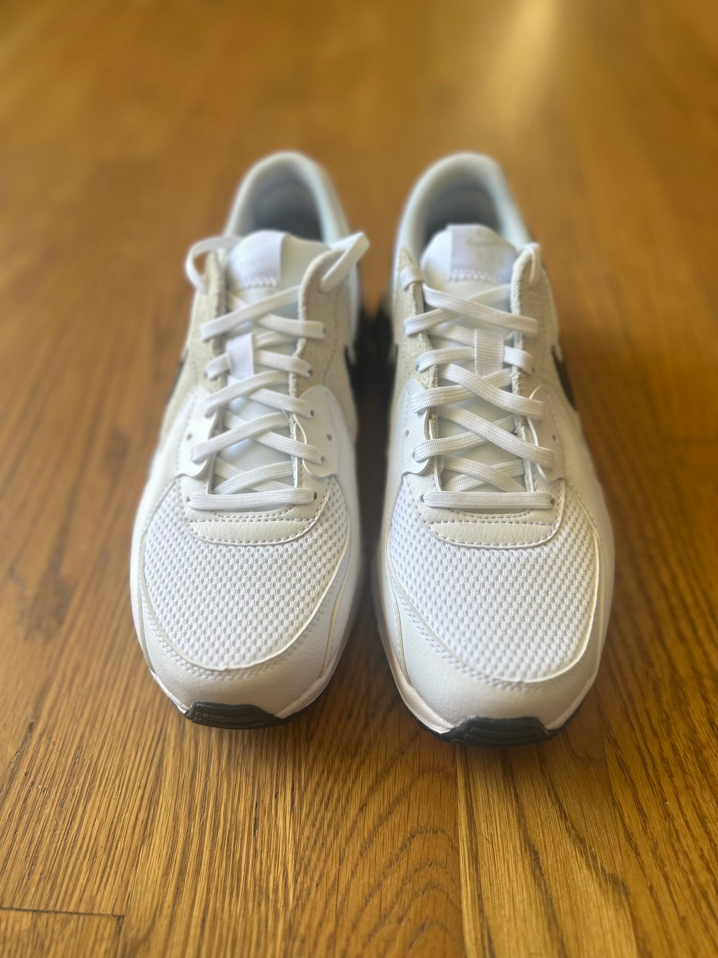 #77 NEW in Box Nike Air Max Excee, Womens 8.5/Mens 7