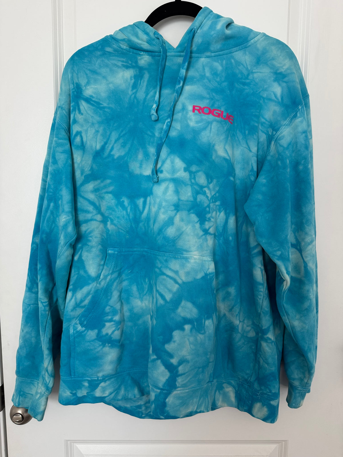 #107 Rogue Hoodie size L
