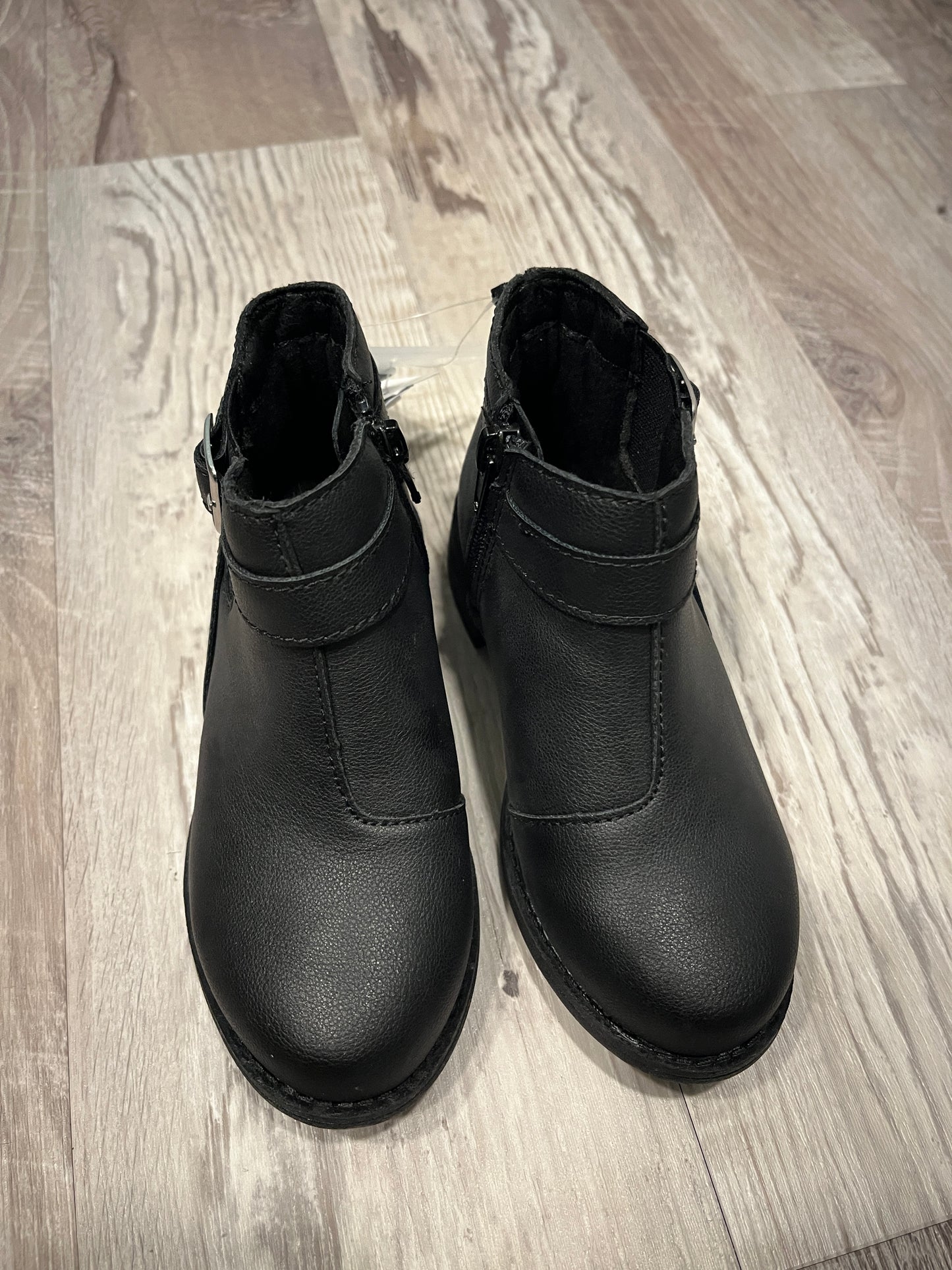 Seller #29 Girls Size 10 OshKosh Black Booties