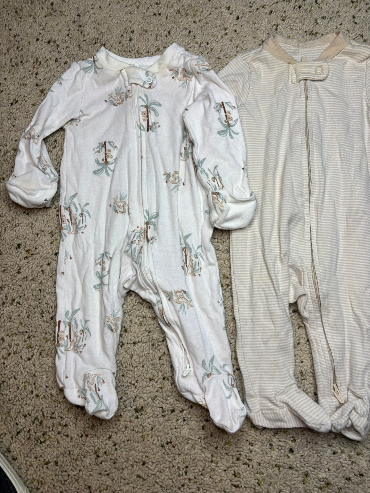 #90: Carter’s Baby Sleepers (3 Pack) – Size 3 Months