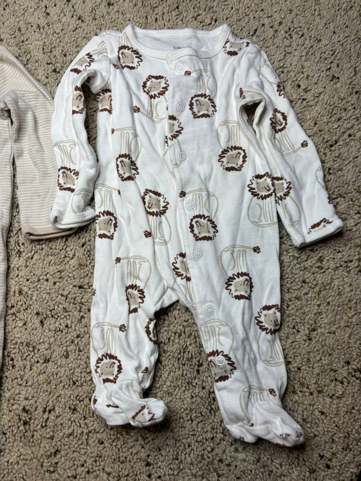 #90: Carter’s Baby Sleepers (3 Pack) – Size 3 Months