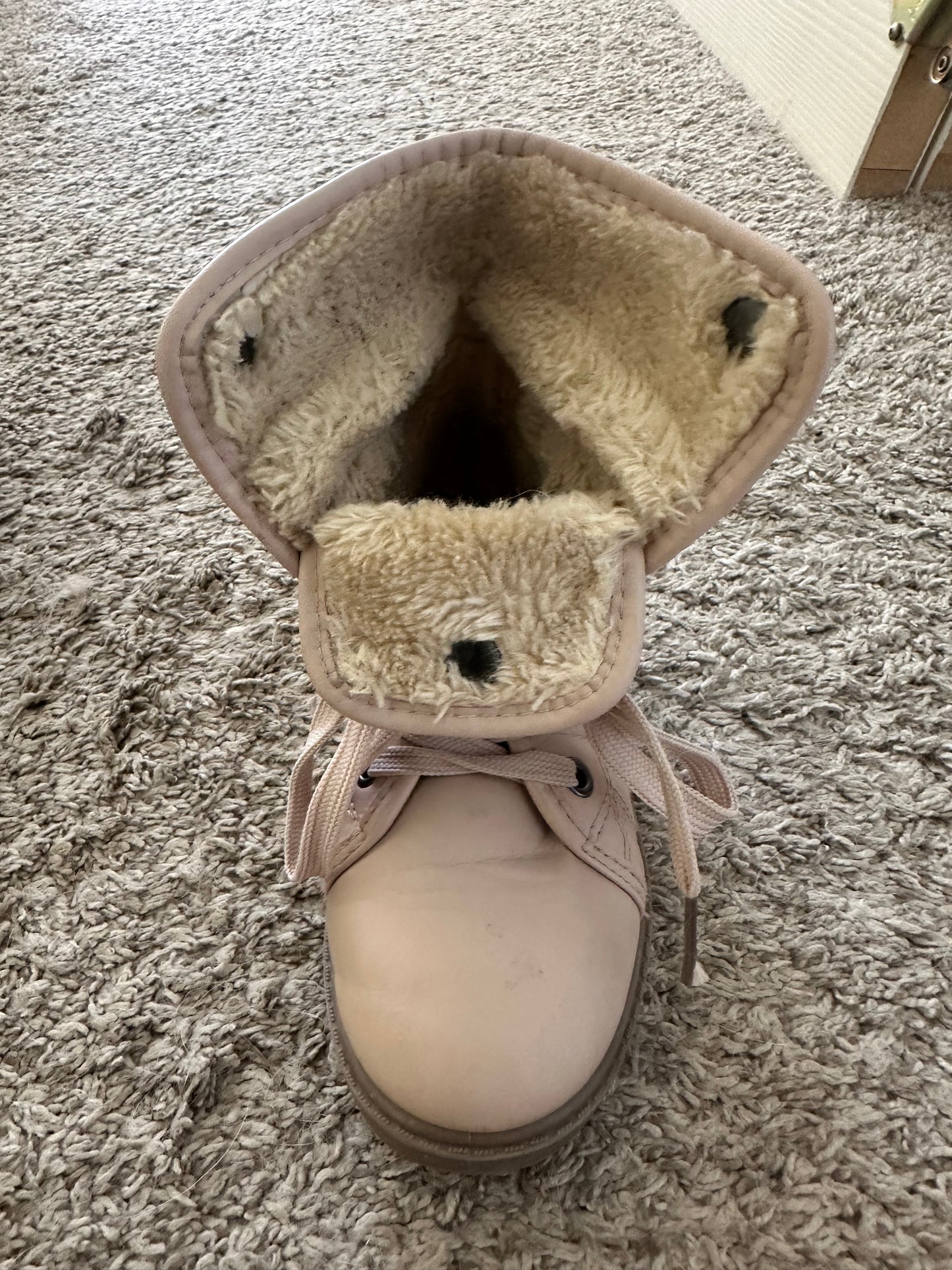 #77 GUC Girls Lined Winter Boots, Size 12