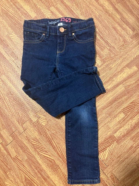 #34 4T Baby Gap Girls Jeans