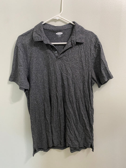 Seller #86 *REDUCED* Men’s old navy polo (size medium-charcoal gray)