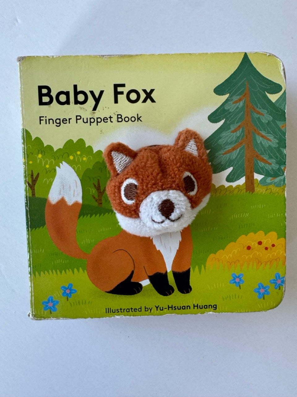 #190 Baby Fox  Finger Puppet Book