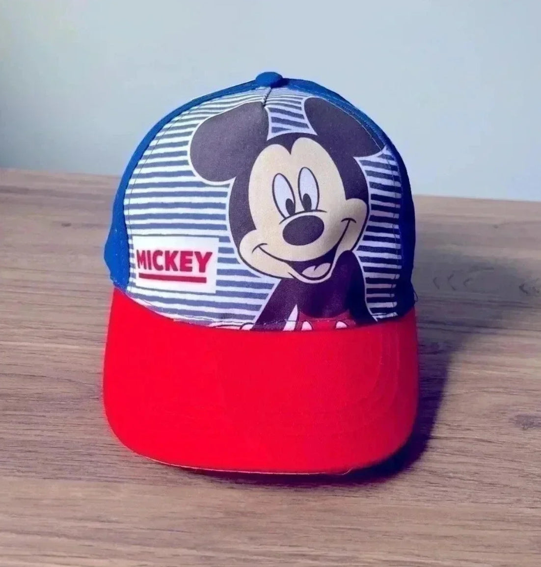 Seller #213 NWT kids/youth Mickey Mouse Hat