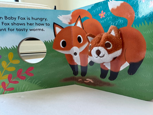 #190 Baby Fox  Finger Puppet Book
