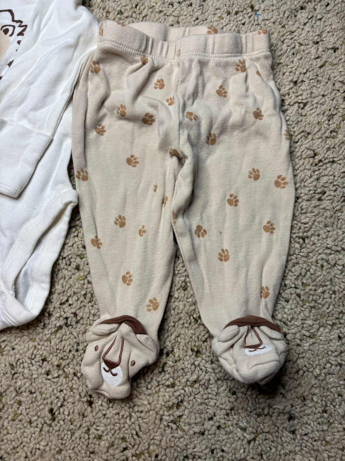 #90: Carter’s Lion Outfit Set – 3 Months