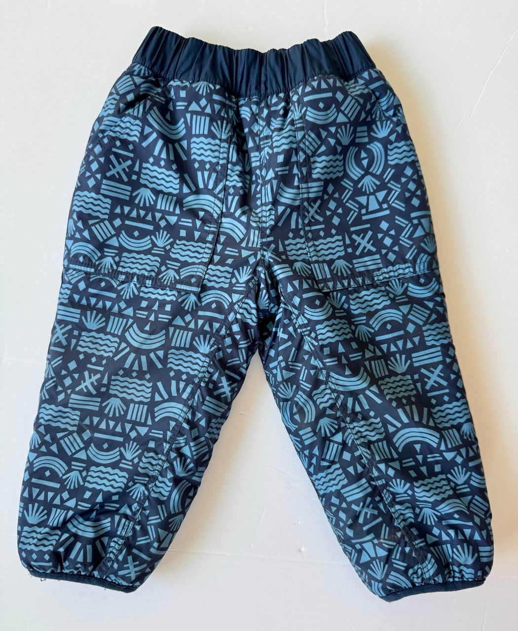 #190 REDUCED Patagonia 12-18m Reversible Fleece-Lined Snow Pants