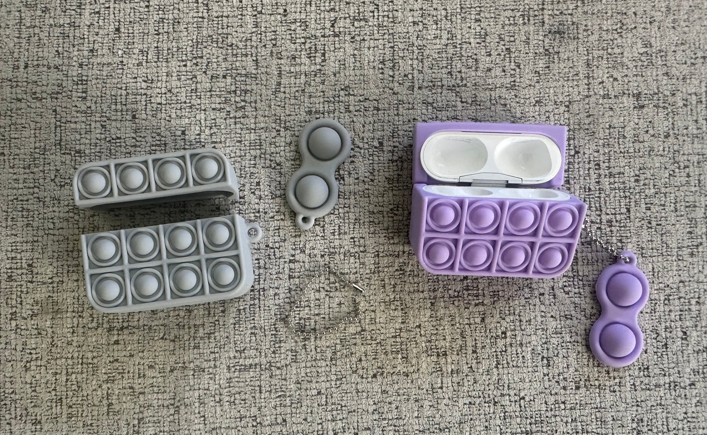 #77 New in Bag Poppit AirPod Pro Case