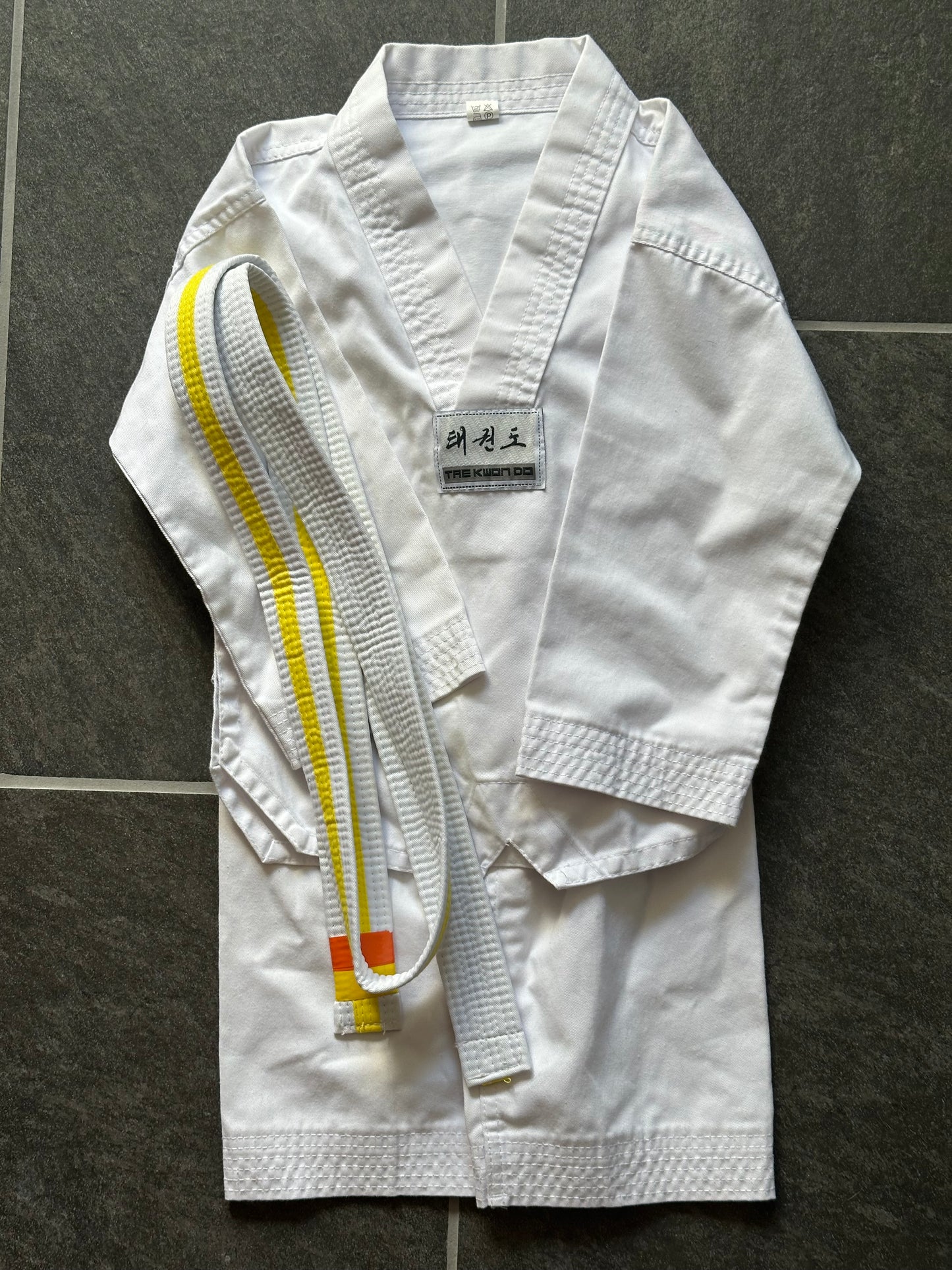 #94 Taekwondo Uniform - Size 000 (about 3T) - EUC