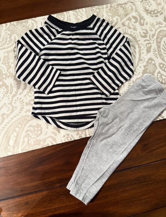 #51 18M Cat&Jack Striped Top and Coordinating Leggings